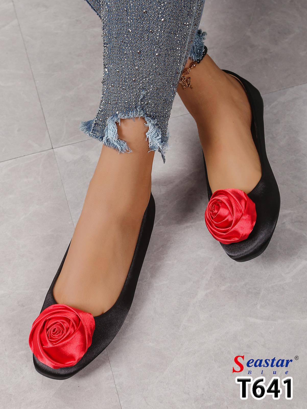 Balerinki / Espadryle damskie Roz 36-41 / 12 par 1